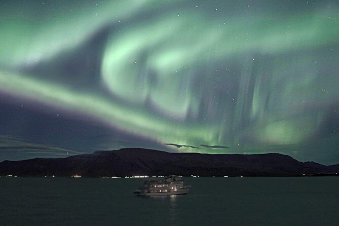 Northern Lights by Boat with a Backup Plan from Reykjavik - Who should book this northern lights boat + backup plan