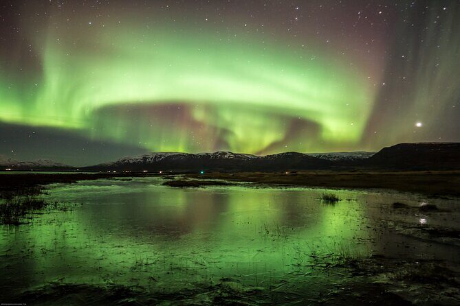 Northern Lights Classic MiniBus Tour from Akureyri - Pickup, mini-bus comfort, and keeping the group together