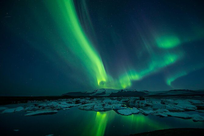 Northern Lights & Geothermal Baths Adventure - Reykjavik Evening to Laugarvatn: A Summer-Season Hot Springs Plan