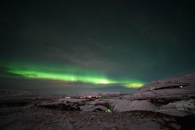 Northern Lights In luxury off-road SUV with Photos and Treats - Price and value: $1,520 per group up to 6 people