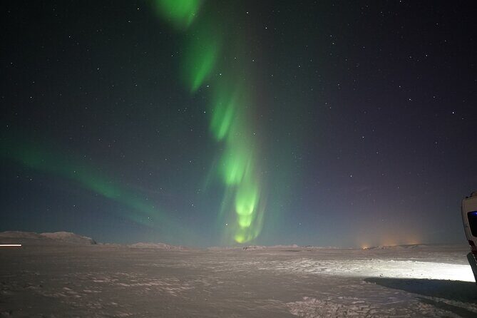 Northern Lights In luxury off-road SUV with Photos and Treats - The aurora physics lesson you’ll actually remember