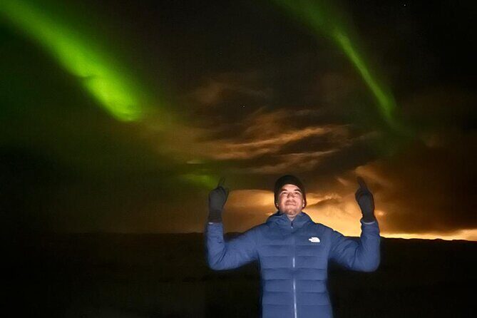 Northern Lights Private Guided Tour With Professional Photos - Warm-ups that matter: hot chocolate, cinnamon rolls, and staying still