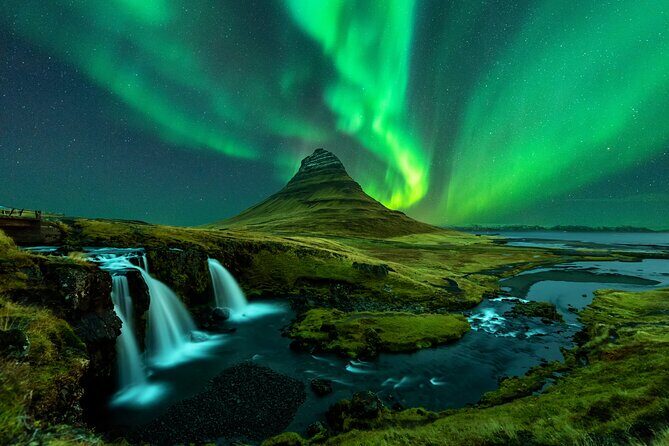 Northern Lights Small Group Tour from Reykjavik - Northern Lights Hunting: What This Reykjavik Tour Is Really About