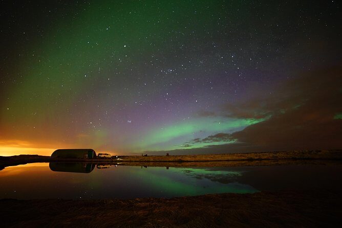 Northern Lights Tour from Reykjavik in a Super Jeep - Free photos and warm treats: small details that change your mood