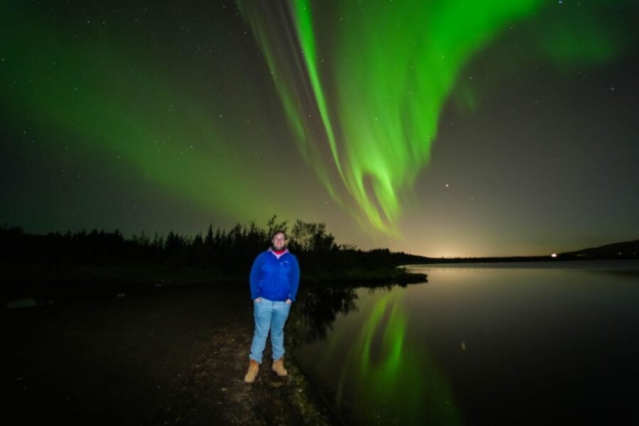 Northern Lights Tour From Reykjavik with Photography - Leaving city light behind: the ride time is part of the plan