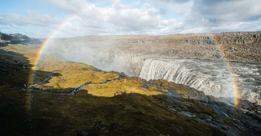 Port Akureyri: Godafoss Waterfall, Myvatn and Dettifoss - Skútustaðagígar pseudo craters: volcanic shapes with a science story
