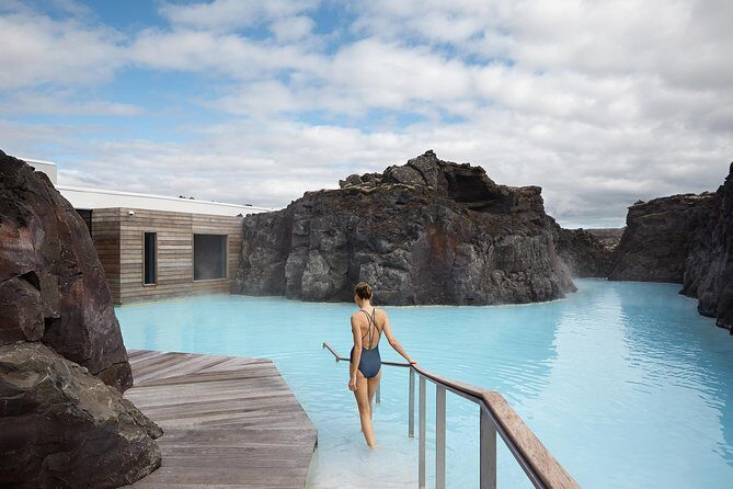 Private Airport - Blue Lagoon - Reykjavík - Blue Lagoon timing: 2 hours of soak time (tickets not included)