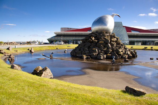 Private Airport Transfer with Blue Lagoon - Admission included - The Driver Experience: On Time, Answers Ready, and Fewer Questions for You
