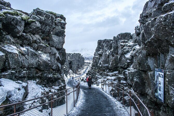 Private Classic Golden Circle Tour - Thingvellir National Park: parliament ruins and moving plates in one stop