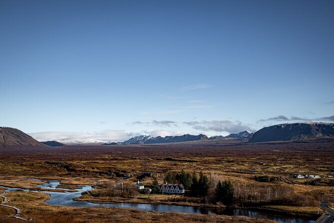 Private Full-Day Golden Circle Tour from Reykjavik - Þingvellir National Park: where Europe and North America meet