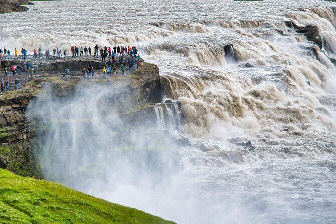 Private Golden Circle Tour in Iceland With 5+ Attractions - Stop 2: Geysir geothermal area at Haukadalur Valley