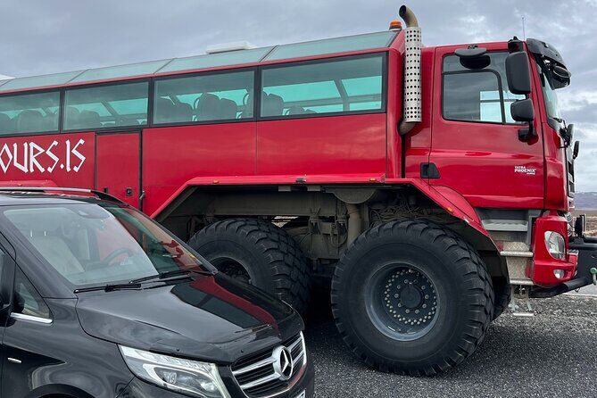 Private Guided Tour Golden Circle & Friðheimar Greenhouse Iceland - Kerið Crater: Budget the Extra Admission and Bring Good Footwear