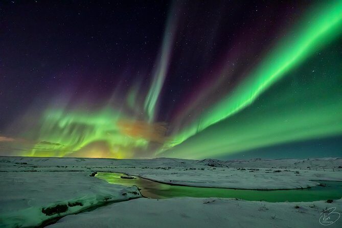 PRIVATE Northern light photo infused tour - Phone or camera help that actually improves your results