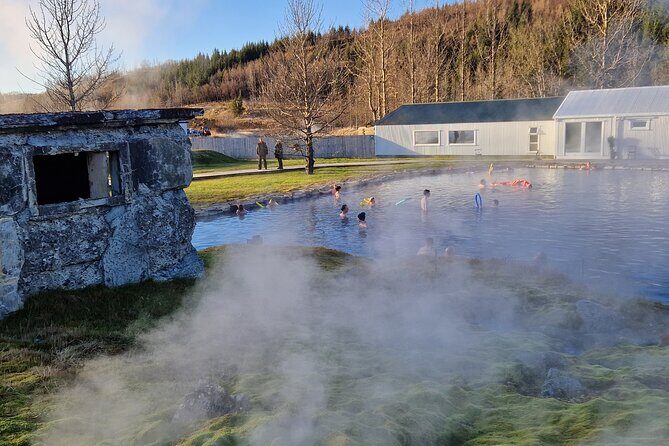 Private Northern Lights Adventure With Secret Lagoon and Dinner - Secret Lagoon and the Golden Circle timing (5:00 pm start, 6–7 hours)