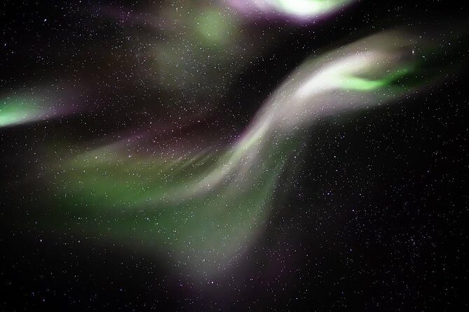 Private Northern lights with photographs - Key moments that make this hunt feel worth it