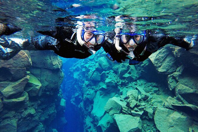 Private Silfra Snorkeling 6 p. group - Meet on Location - with Underwater Photos - Where your time goes: the 2.5-hour flow at the Silfra site
