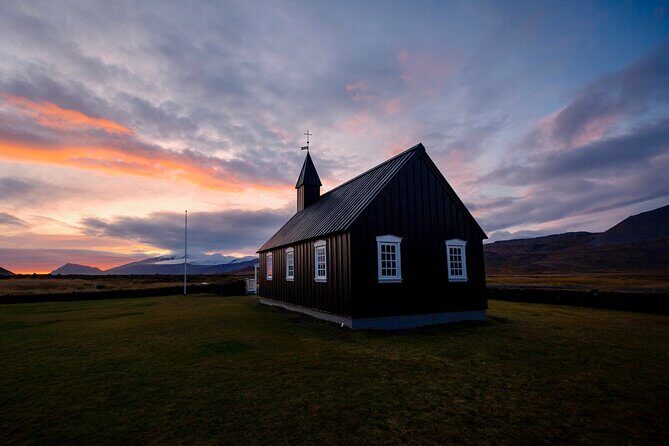 Private Snæfellsnes Peninsula and local Lunch - A private Snæfellsnes day for two: flexibility that actually matters
