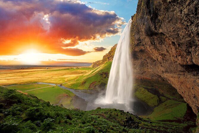 Private South Coast tour / Black Sand Beach, Waterfalls and more - Sólheimajökull Glacier: The One-Hour Ice Walk That Changes the Mood