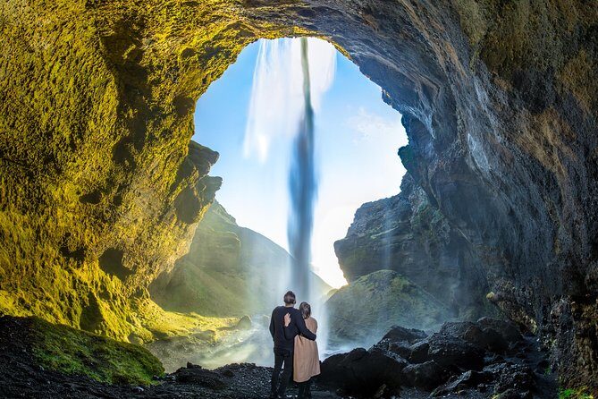 Private South Coast Tour with a Professional Photographer/Guide - Stop 4: Reynisfjara black-sand beach and Reynisdrangar sea stacks
