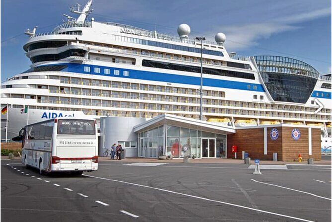 Private Transfer from Cruise Ship Port to Keflavik Int. Airport - Getting Picked Up at the Cruise Terminal Without Dock Drama