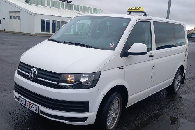 Private Transfer from Keflavik Airport to Reykjavik/surrounding - Keflavik to Reykjavik in one smooth, private hop