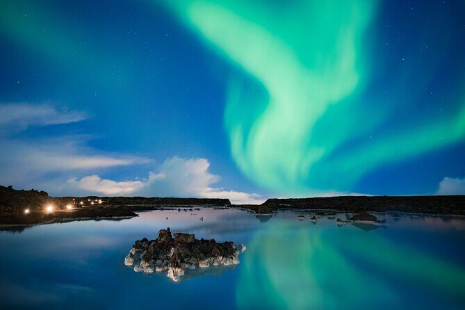Private Transfer from/to Keflavik Airport (KEF) - Meet-and-Greet Communication That Keeps You Calm