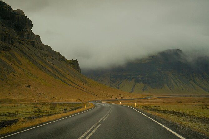 Private Transfer Keflavik Airport To Reykjavik Pick or Drop - Timing on the road: how long it really takes