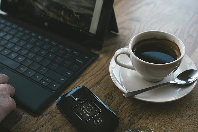 Rent Unlimited High Speed pocket Wifi in Iceland - Support That Matters When You’re Tired