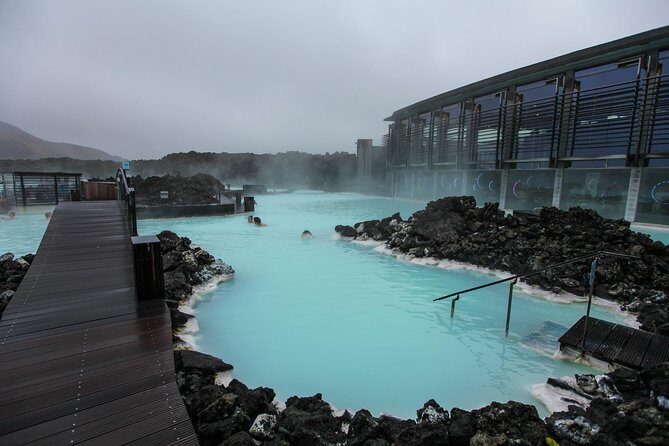 Reykjanes peninsula - Blue Lagoon: plan the 2 hours and the extra cost