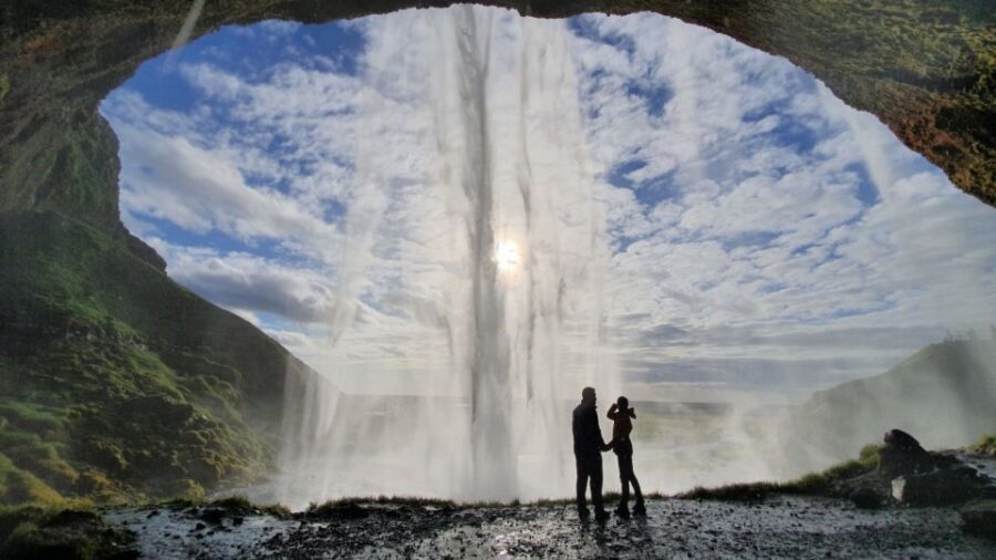 Reykjavík: 2-Day Tour with Icebergs, Glaciers & Waterfalls - Hofskirkja Church and Fjadrargljúfur: the quieter finale