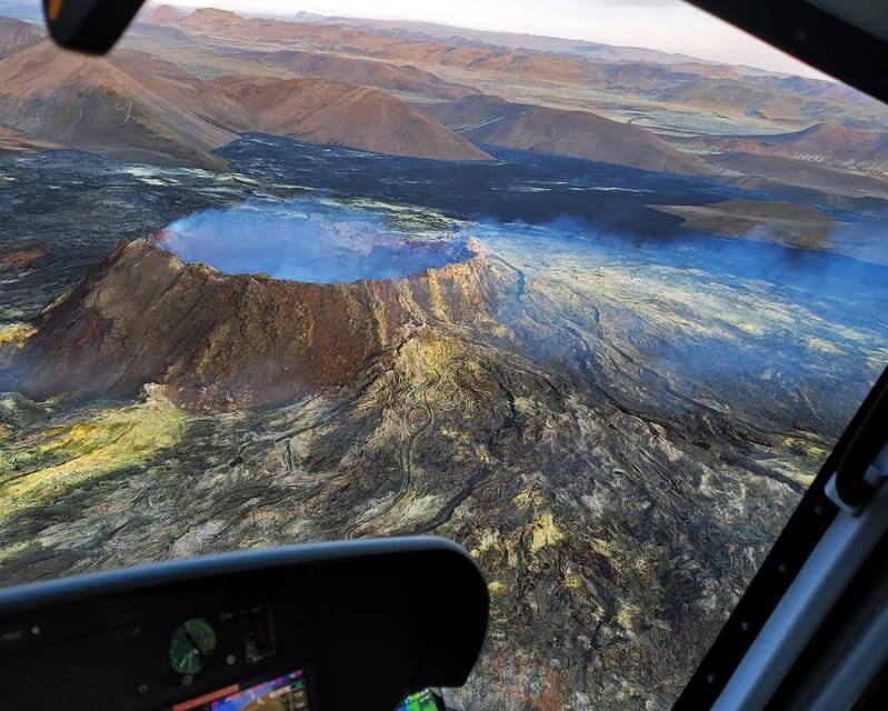 Reykjavik: 45-Minute Volcano Sightseeing Helicopter Tour - Seeing the Bigger Picture: From Fagradalsfjall to 2022, Then to 2024