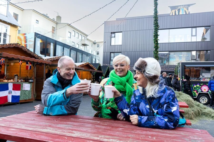Reykjavik: Christmas Food Tour with Tastings and Drinks - Christmas lights and decorations: seeing Reykjavik with a food brain