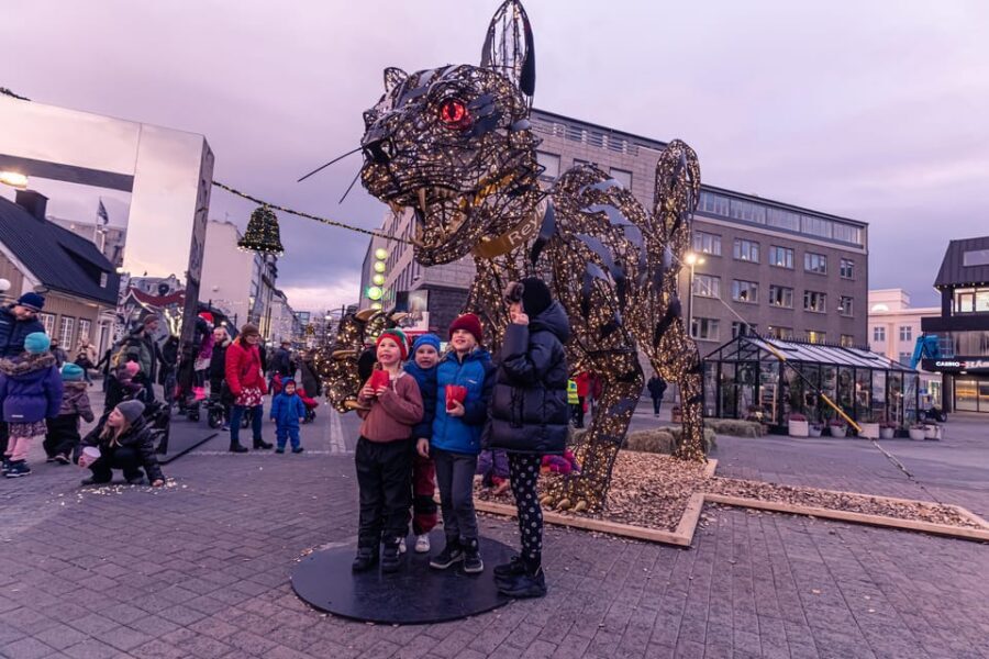 Reykjavik: Christmas Walking Tour with Icelandic Traditions - Fógetagarðurinn to Ingólfur Square: ice rink energy and Christmas market stalls