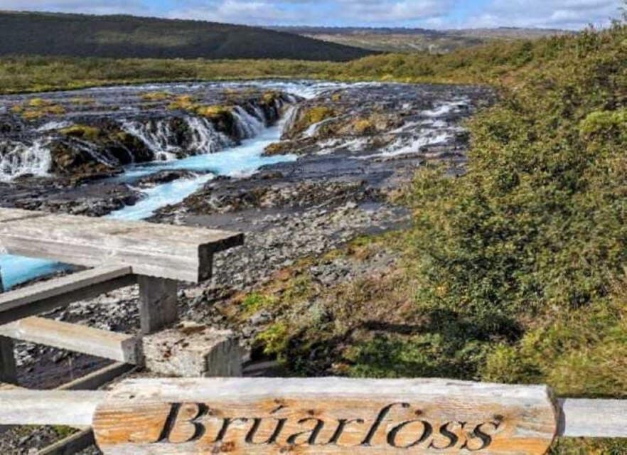 Reykjavík: Golden Circle, Bruarfoss, and Kerid Crater Tour - Pickup, ride comfort, and how the day actually moves