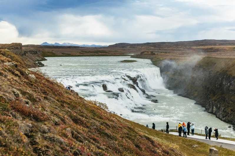 Reykjavik: Golden Circle, Kerid, and Fridheimar Minibus Tour - Key highlights to know before you go
