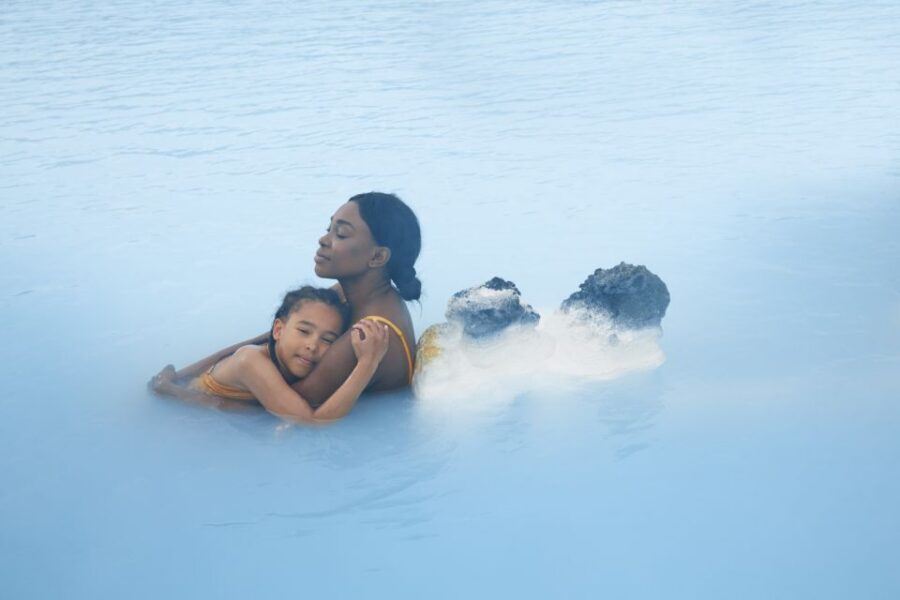 Reykjavik: Golden Circle, Kerid Crater, & Blue Lagoon Tour - Blue Lagoon time: your ticket, silica mud mask, and what to do with 2 hours