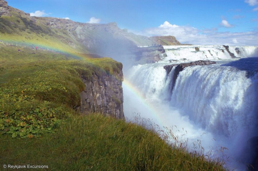 Reykjavik: Golden Circle Tour and Blue Lagoon Admission - Golden Circle Highlights From Strokkur to Thingvellir