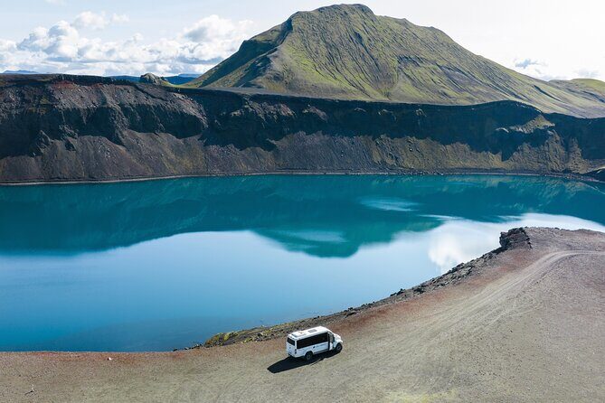 Reykjavík: Landmannalaugar & Icelandic Highlands Super Jeep Tour - The Drive South: From Reykjavik to the Highlands