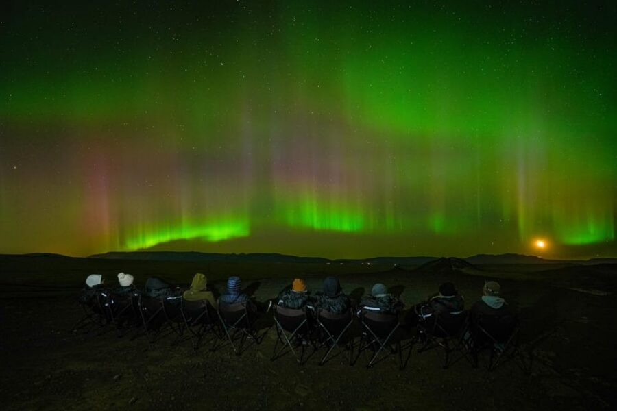Reykjavik: Northern Lights Tour with Private Photographer - Key Details That Make This Tour Worth Your Time