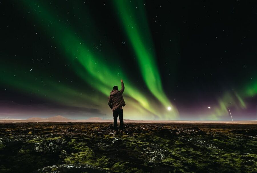 Reykjavik: Premium Northern Lights Tour with Free Photos - Stop-by-Stop Feel: What Each Part of the Evening Gives You