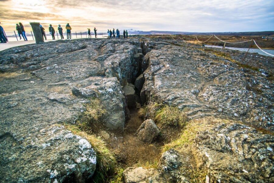 Reykjavik: Private Golden Circle and South Coast Tour - Geysir and Gulfoss Power in the Same Morning