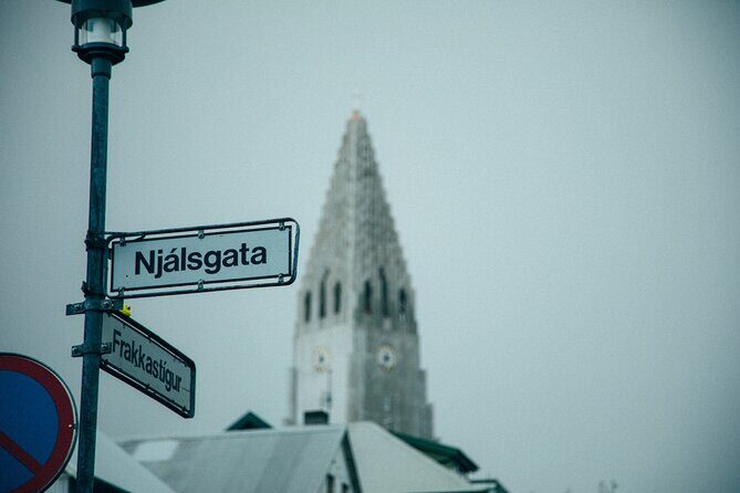 Reykjavik Scavenger Hunt and Highlights Self Guided Audio Tour - Why a Reykjavik scavenger hunt feels easier than a normal tour