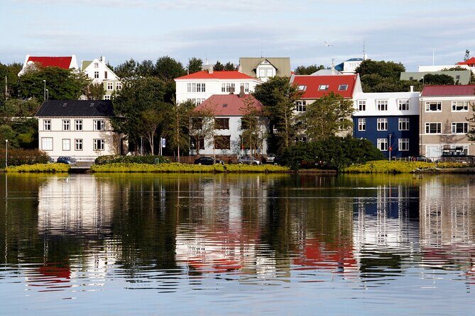 Reykjavik Scavenger Hunt and Highlights Self Guided Audio Tour - Getting started on the World City Trail app (without tech stress)