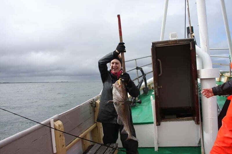Reykjavik: Traditional Sea Fishing with BBQ Feast - Fishing Gear and Waterproof Clothing: Comfort Is Part of the Adventure