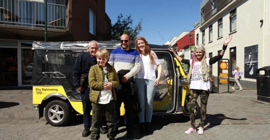 Reykjavík Tuk Tuk Tour - Electric Tuk-Tuks and Narrow Streets: The Practical Advantage