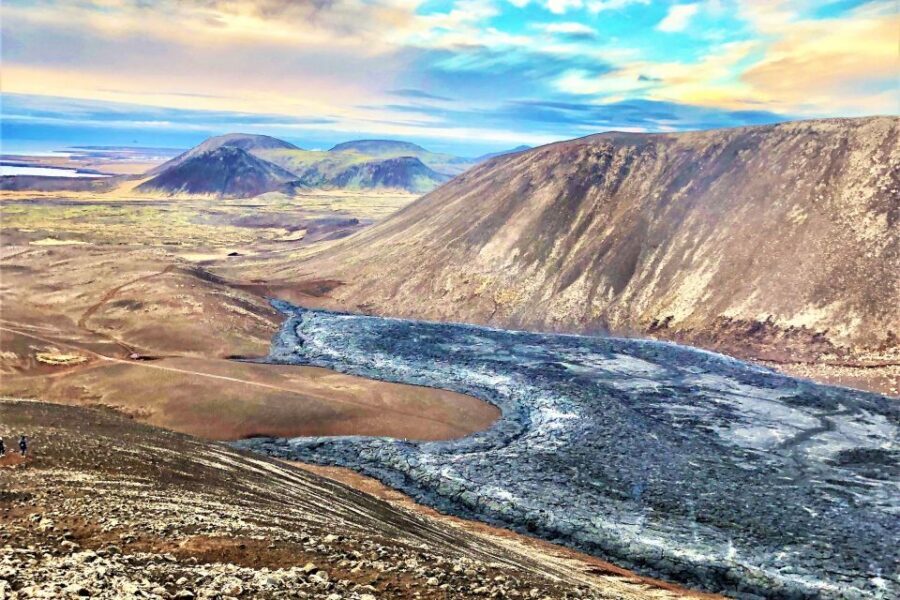 Reykjavík: Volcano Eruption Site and Reykjanes Hiking Tour - Guide Style and Day Flow: Why the Tour Feels Worth It