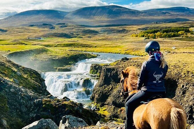 Short Riding Tour with Eye-Catching Photos at Waterfall - Reykjafoss stop: canyon Brandgil and the Skagafjörður mountain panorama