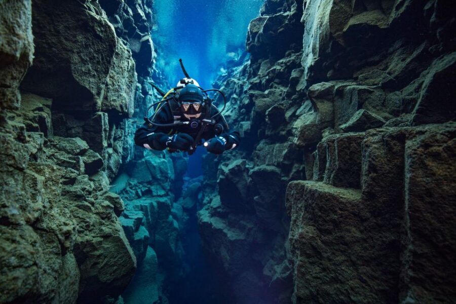 Silfra: Diving Between Tectonic Plates - Price of $289: Is This Worth It?
