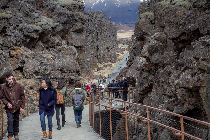 Small-group Golden Circle Classic Tour from Reykjavik - Guide style: why people rave without even trying