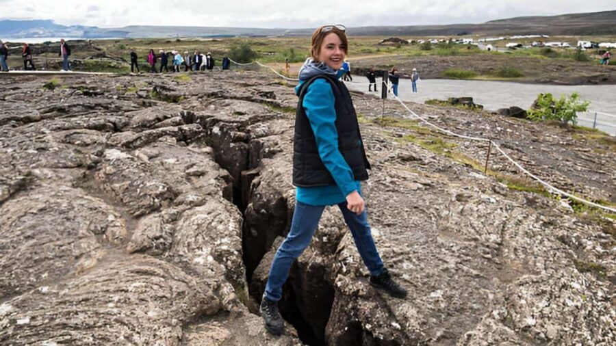 Small Group: Golden Circle & Friðheimar Visit From Reykjavik - Gullfoss: The Mist, The Platforms, and the Rainbow Chance